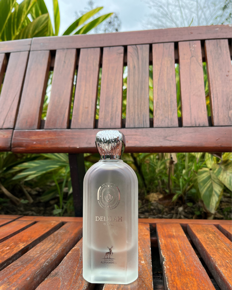 Delilah Blanc Maison Alhambra